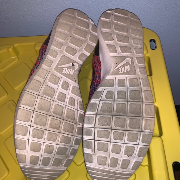 Flyknit Roshe SE - Picture 5 of 5